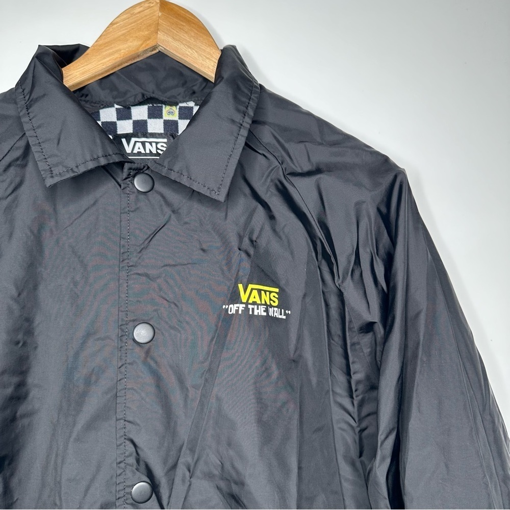 Vans x Spongebob Imagination Torrey jacket in black Size Medium - Picture 3 of 9